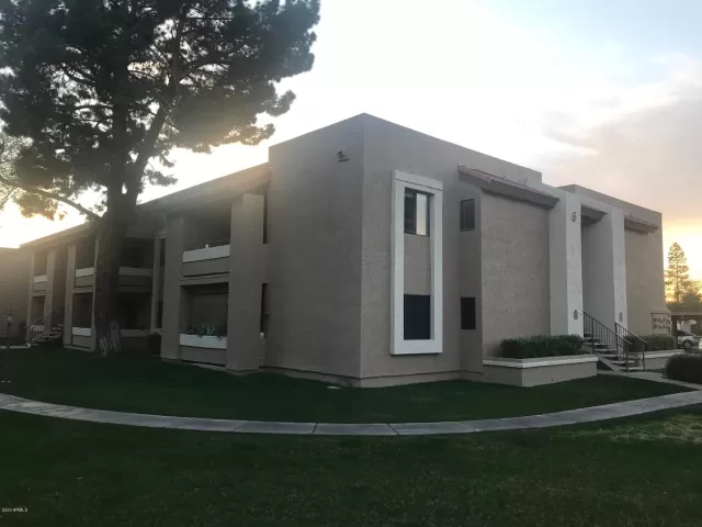 MLS: 6039482 Condo For Sale