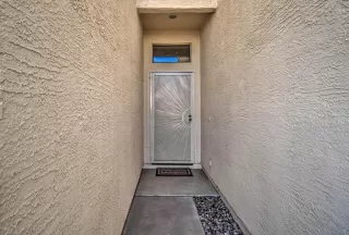 Photo #3: 6039698 Listing 