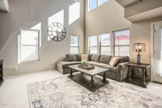 Photo #1: 6039787 Listing 