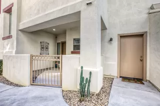 Photo #5: 6039787 Listing 