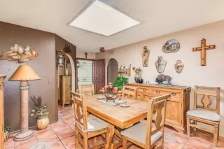 Photo #5: 6040319 Listing 