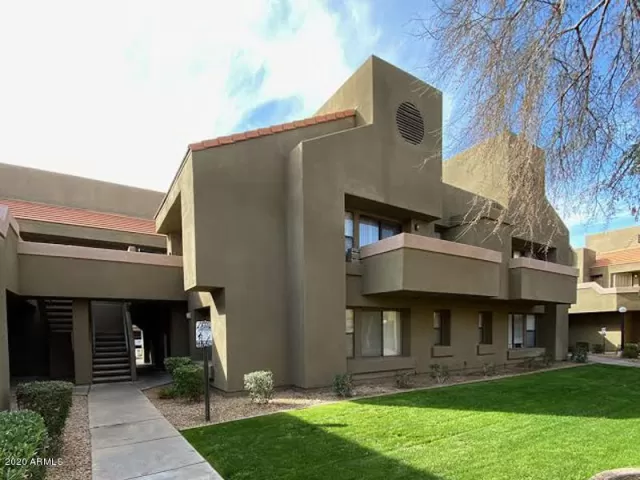 MLS: 6040443 Condo For Sale