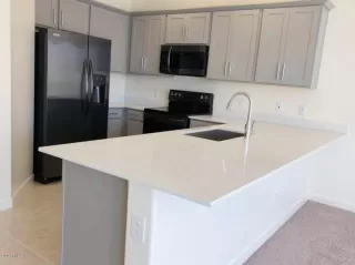 Photo #1: 6040608 Listing