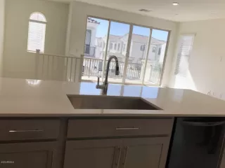 Photo #2: 6040608 Listing