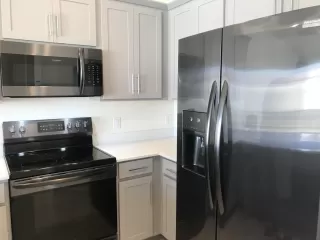 Photo #5: 6040608 Listing