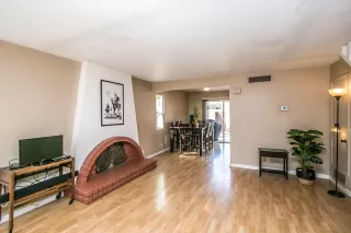 Photo #4: 6040661 Listing 