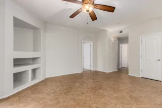 Photo #5: 6040941 Listing 