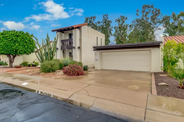 MLS: 6041211 Condo For Sale