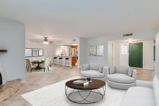 Photo #4: 6041211 Listing