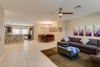 Photo #2: 6041447 Listing 