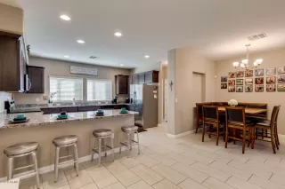 Photo #3: 6041447 Listing 