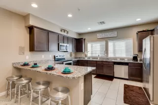 Photo #4: 6041447 Listing 