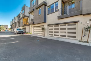 Photo #1: 6041465 Listing 