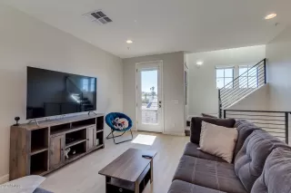 Photo #6: 6041465 Listing 