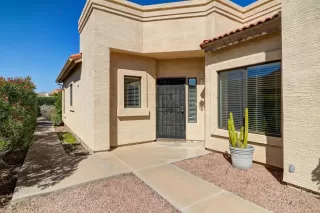 Photo #3: 6041490 Listing