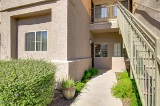 Photo #2: 6041666 Listing