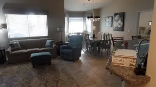 Photo #6: 6041759 Listing