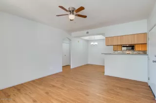 Photo #2: 6042085 Listing