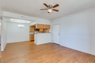 Photo #3: 6042085 Listing