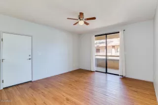 Photo #4: 6042085 Listing