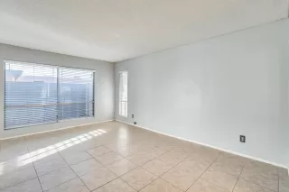 Photo #2: 6042086 Listing 