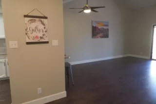 Photo #2: 6042128 Listing