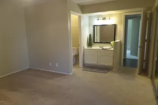 Photo #6: 6042128 Listing