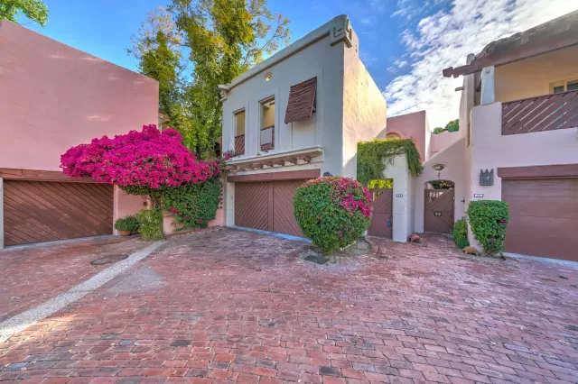 MLS: 6042306 Condo For Sale
