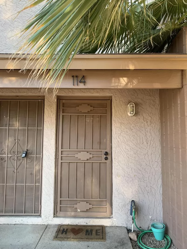 MLS: 6042369 Condo For Sale