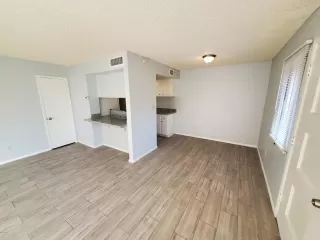 Photo #1: 6042423 Listing