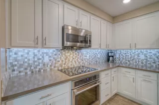 Photo #3: 6042507 Listing