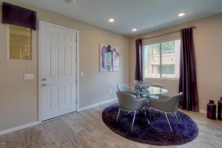 Photo #5: 6042507 Listing