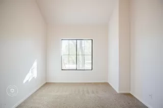 Photo #5: 6042669 Listing 