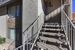 Photo #4: 6042702 Listing