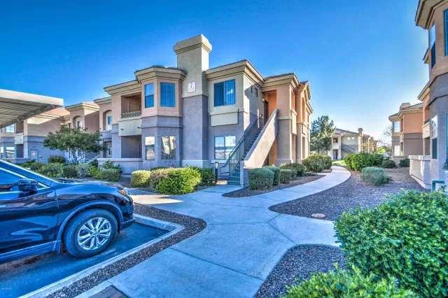 MLS: 6042774 Condo For Sale