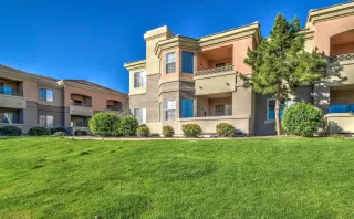 Photo #4: 6042774 Listing