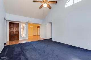 Photo #3: 6042806 Listing