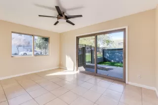 Photo #4: 6042870 Listing