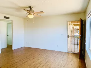 Photo #5: 6043019 Listing 