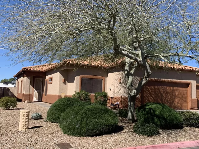 MLS: 6043027 Condo For Sale