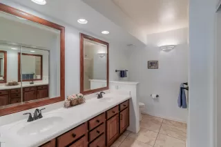 Photo #4: 6043031 Listing