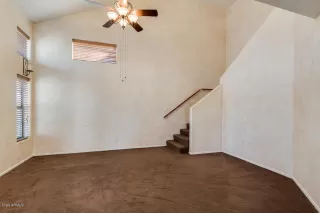 Photo #6: 6043038 Listing