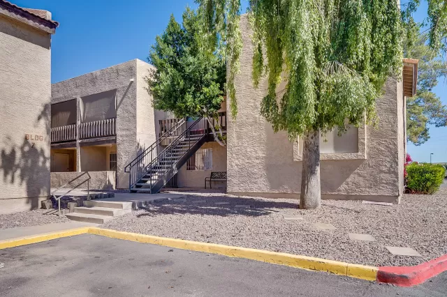 MLS: 6043139 Condo For Sale