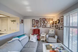 Photo #6: 6043139 Listing