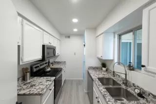 Photo #3: 6043207 Listing