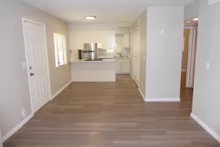 Photo #4: 6043607 Listing 