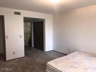 Photo #5: 6043707 Listing 