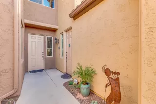 Photo #1: 6043716 Listing