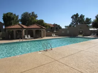 Photo #4: 6043873 Listing