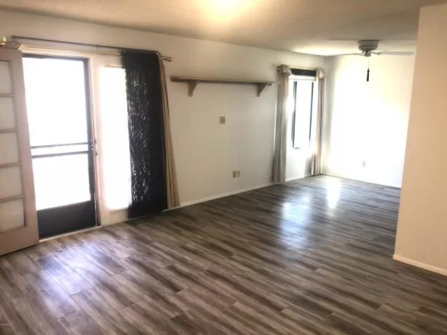 MLS: 6043957 Condo For Sale